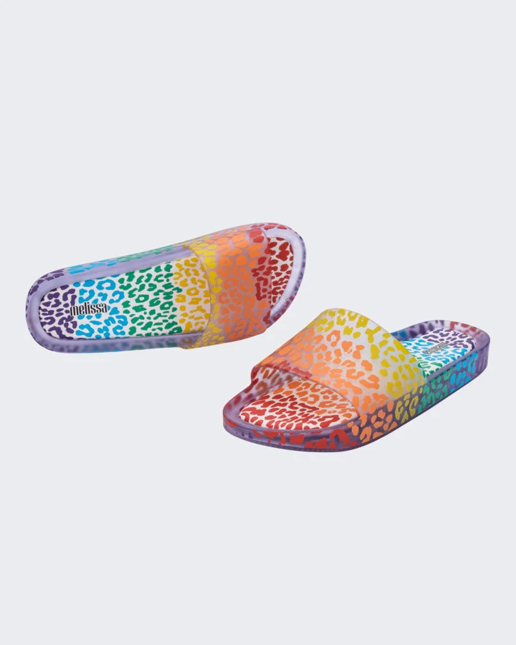 Rainbow Beach - Image 4
