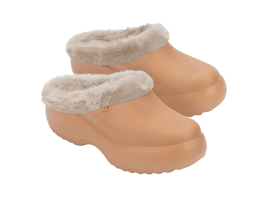 Free Clog Fluffy Platform - Image 5