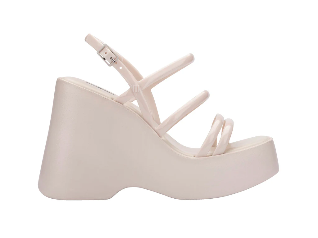 Jessie - Image 5