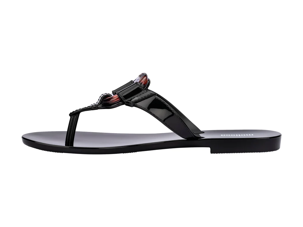 Olivia - Image 6
