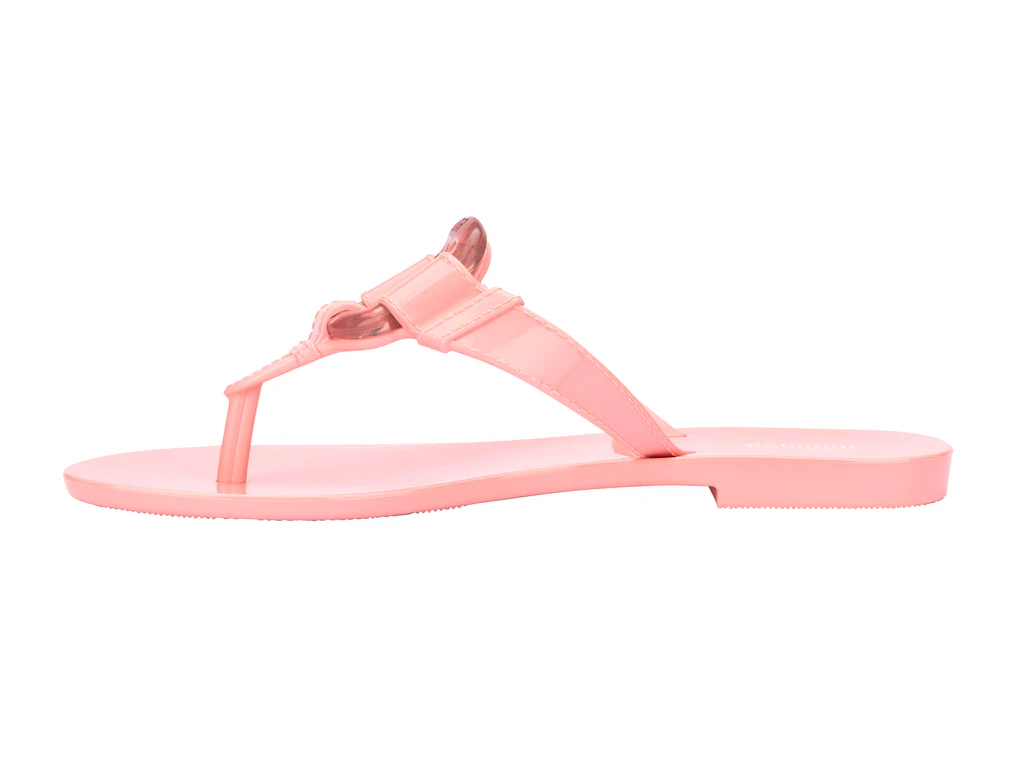 Olivia - Image 6