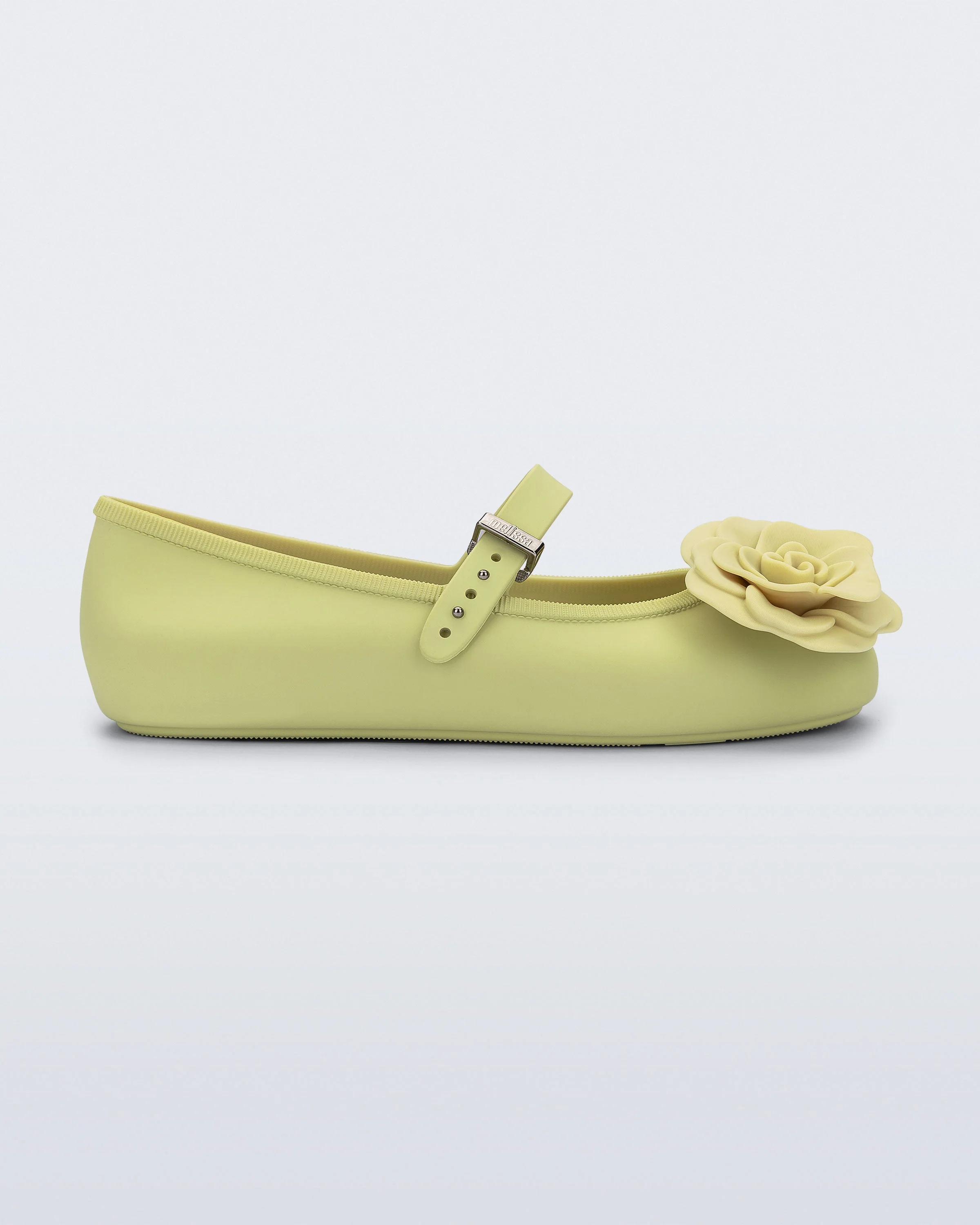 Soft Ballerina Petals - Image 3